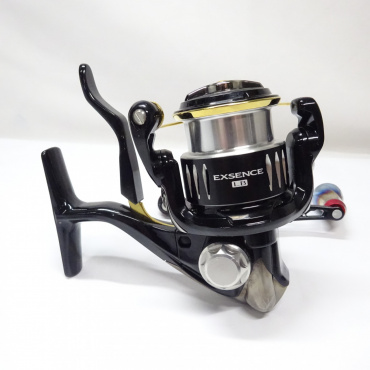 15エクスセンスLB C2000M ハンドル改